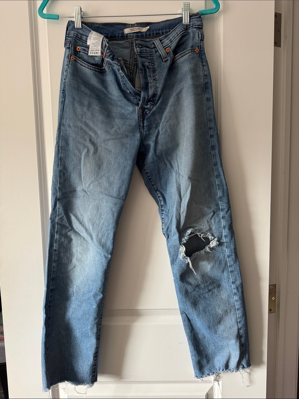 Levi's Light Blue Straight-Leg Jeans with Knee Rip